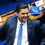 Alcolumbre deve enterrar...